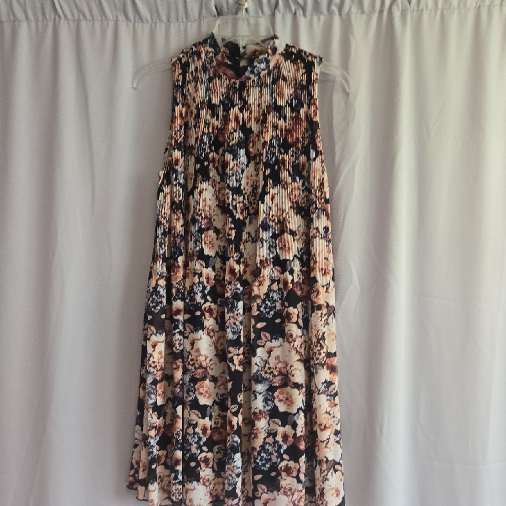 Xhilaration Sleeveless Floral Midi Dress - Black and Cream